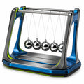 Péndulo de Newton de Mesa en Azul y Plata